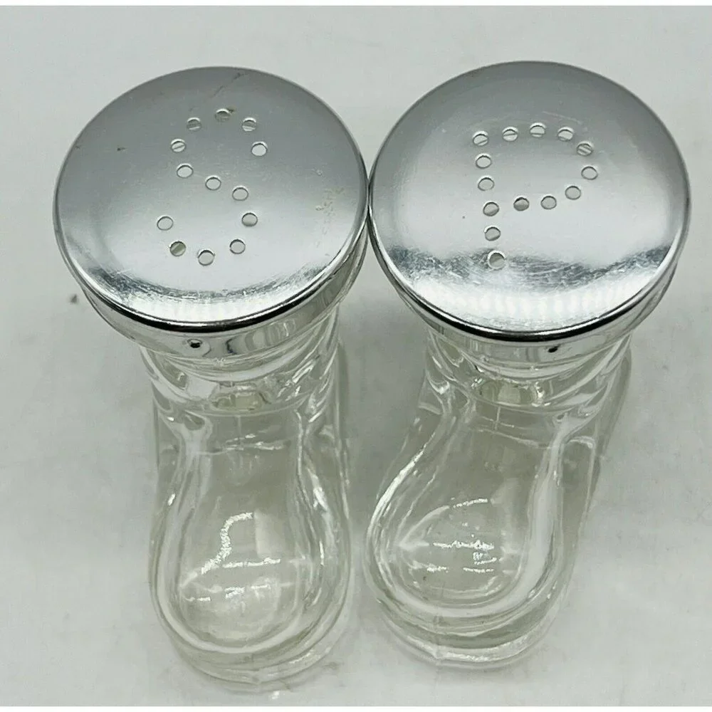 Vintage‎ Clear Glass Boots Shoes Salt Pepper Shaker Set Santa Silver Tops 2 inch